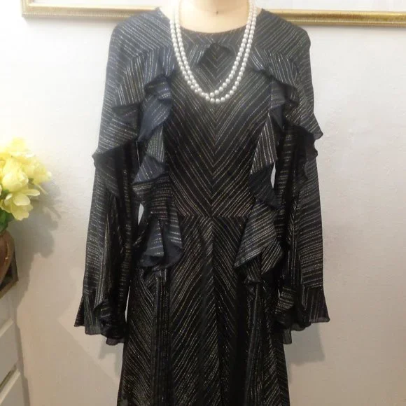 bcbgmaxazria black and gold dress Sequin Crepe Dress Gold & Black Combo / 6 main image 0